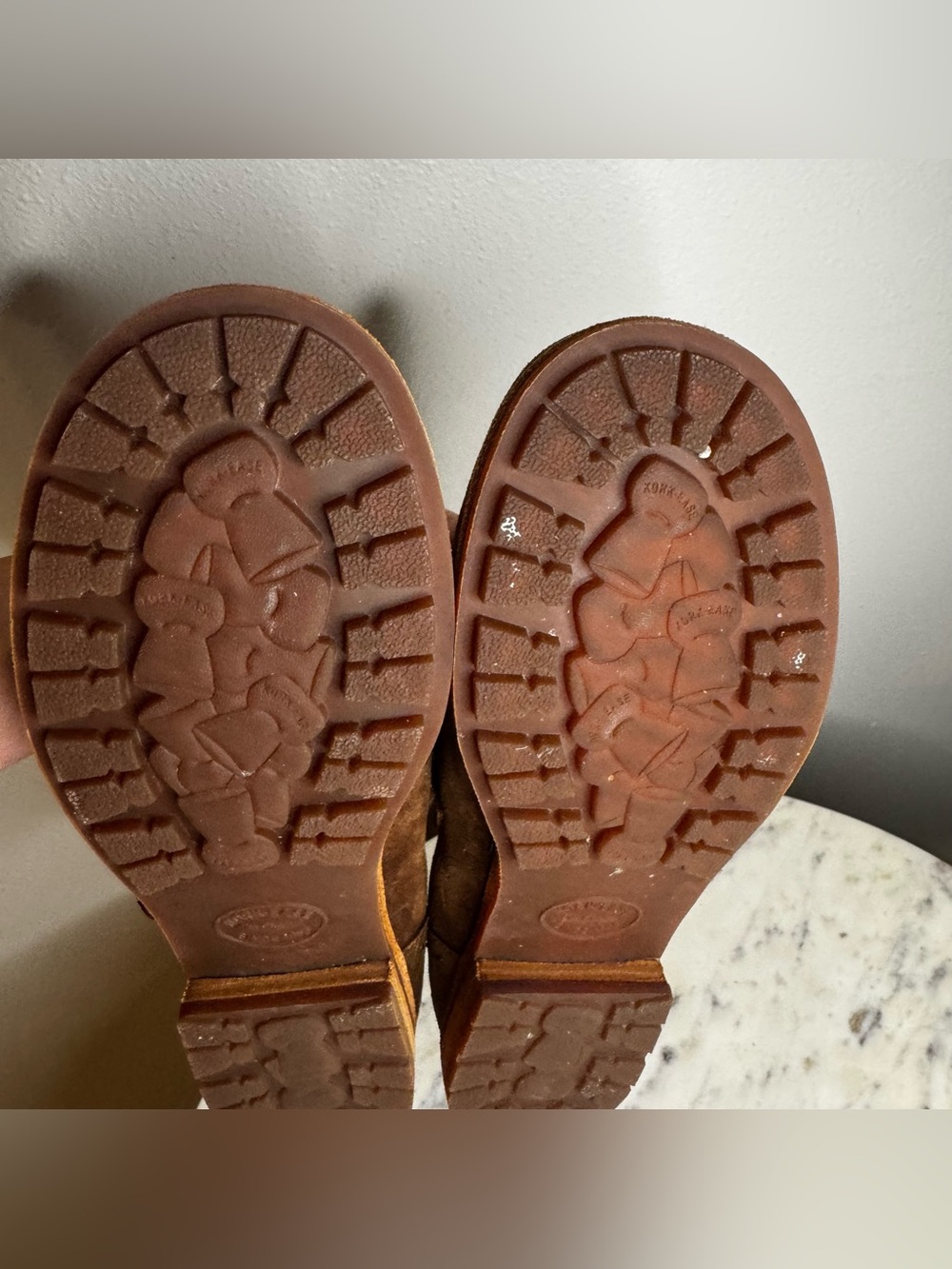 Kork Ease Mary Jane Shoes Size 7.5 M
Suede brown comfort MAKE ME AN OFFER! - Picture 7 of 8